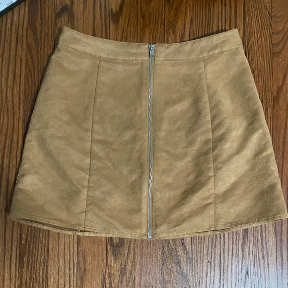 Taupe mini skirt - Picture 1 of 2